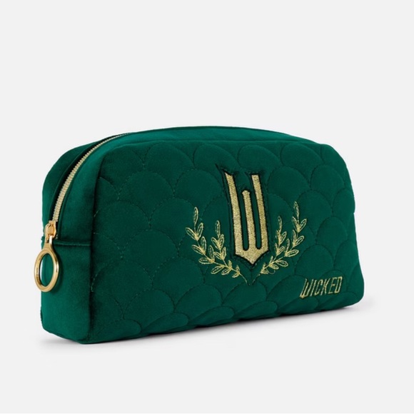 Universal Handbags - Wicked makeup bag